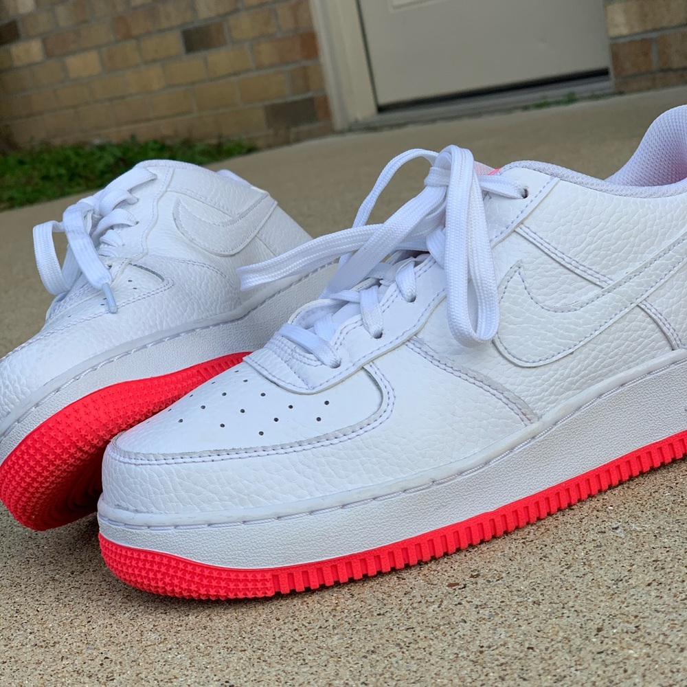 white Nike air forces